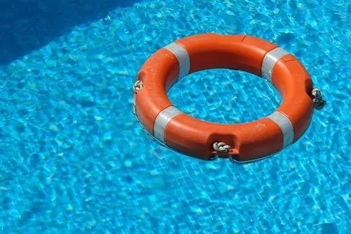POOL SAFETY EQUIPMENTS