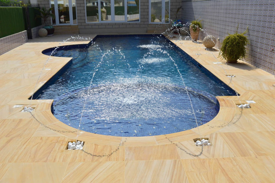 COLORFUL AND EASY TO ASSEMBLE