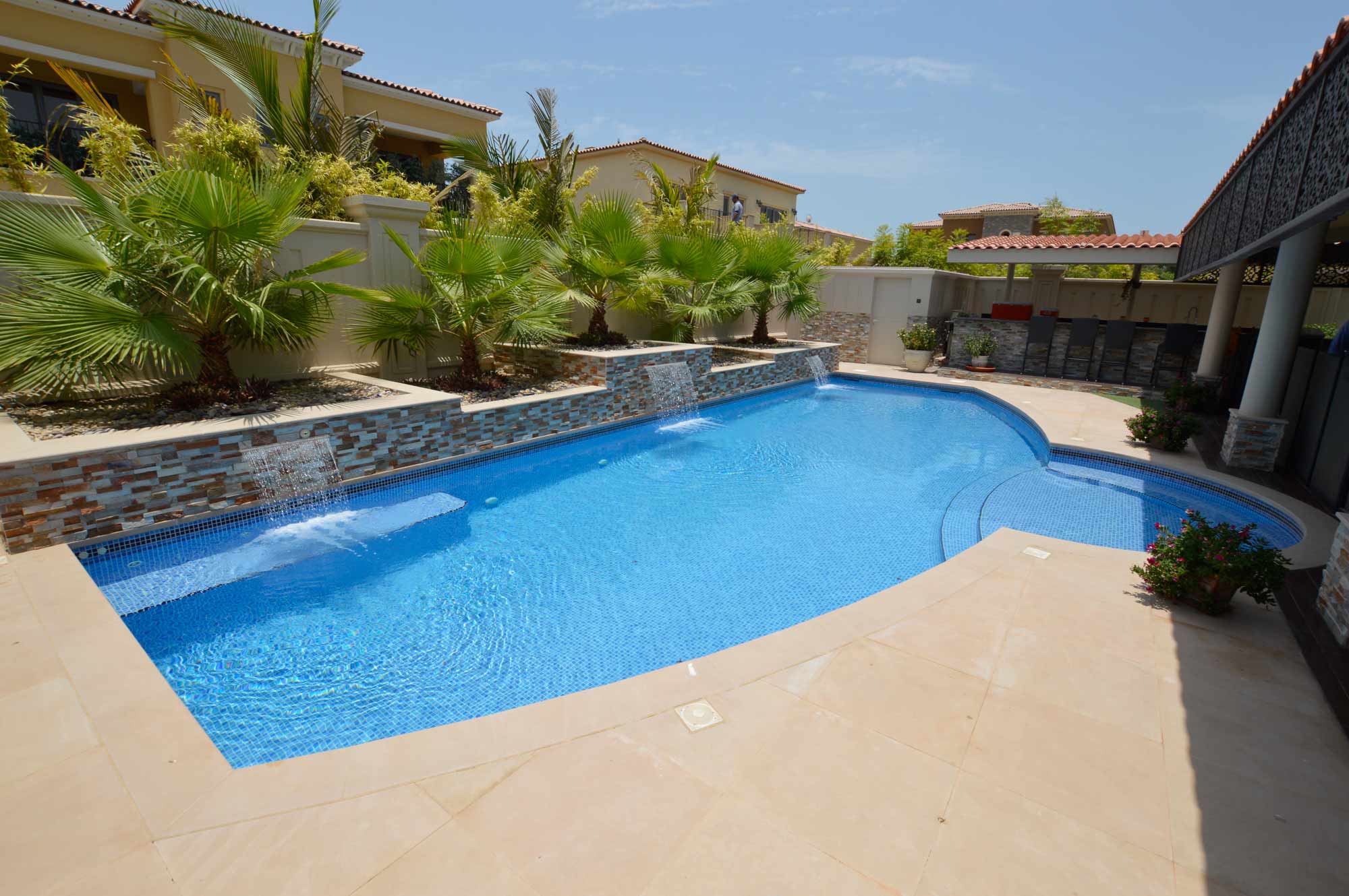 COLORFUL AND EASY TO ASSEMBLE